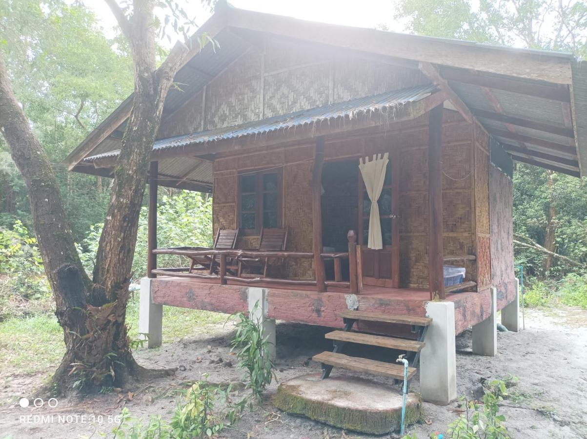 Payam Cabana Koh Phayam Quarto foto