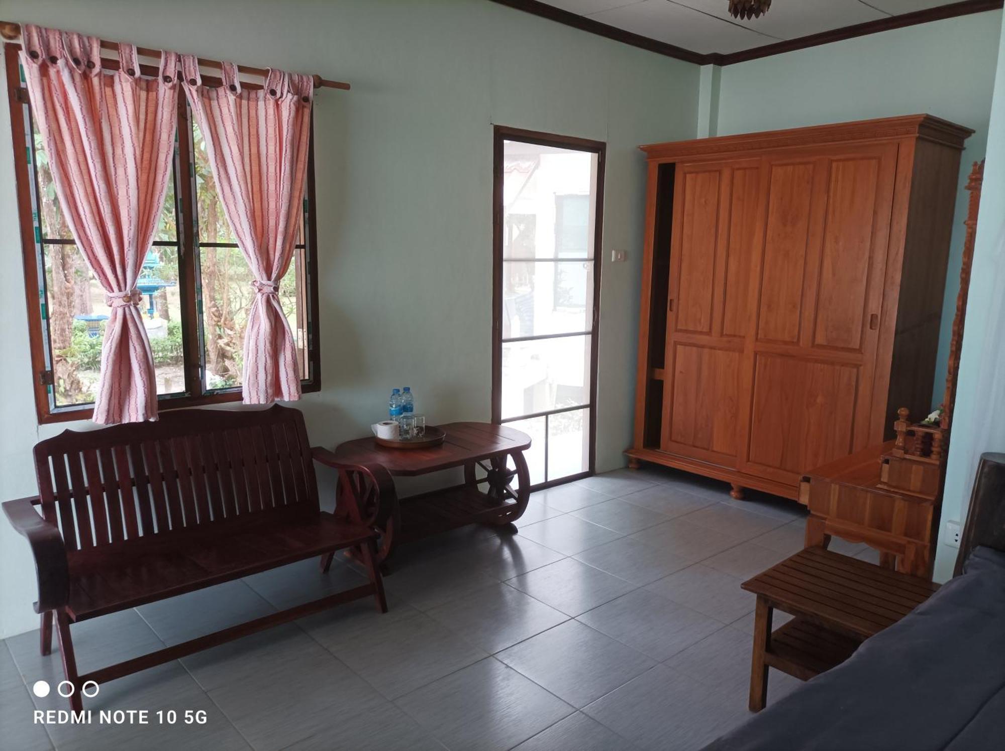 Payam Cabana Koh Phayam Quarto foto