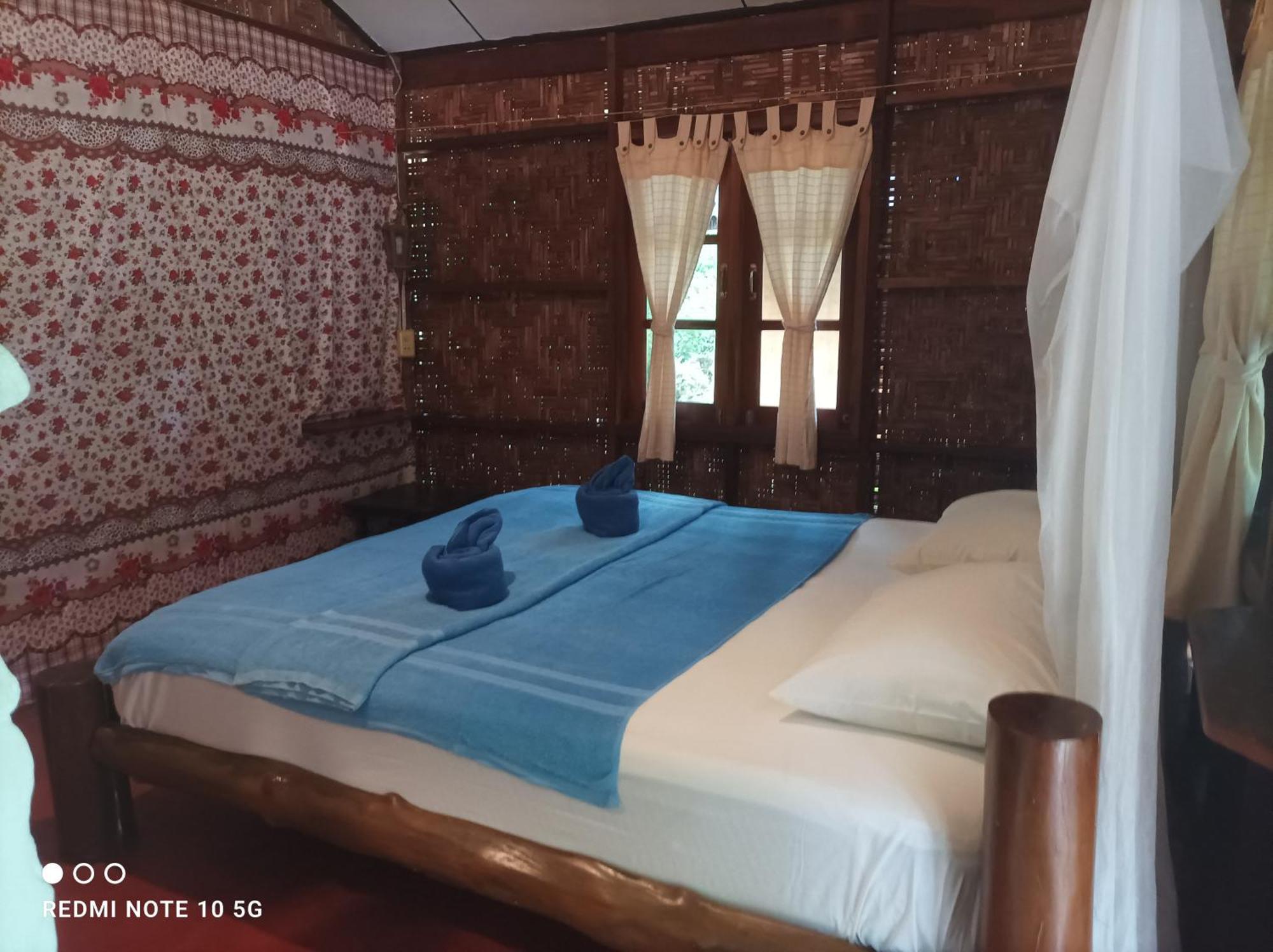 Payam Cabana Koh Phayam Quarto foto